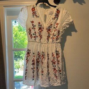Floral Embroidered White Dress J.O.A